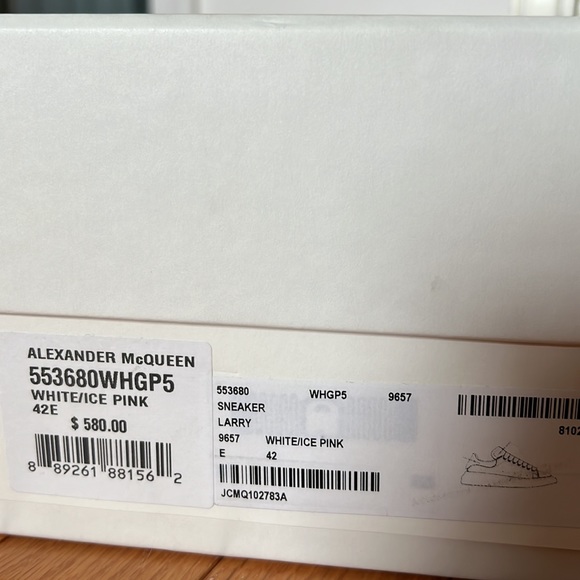 Alexander McQueen Sneakers - Picture 9 of 9